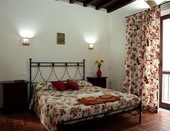 La Paranza Residence - Case Vacanze Trapani Esterno foto